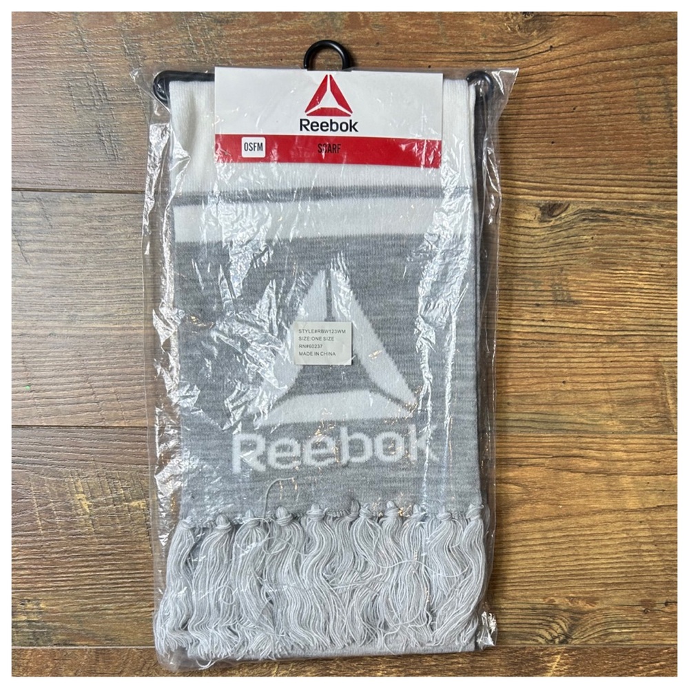 NWT Reebok Rally Scarf - Picture 2 of 6